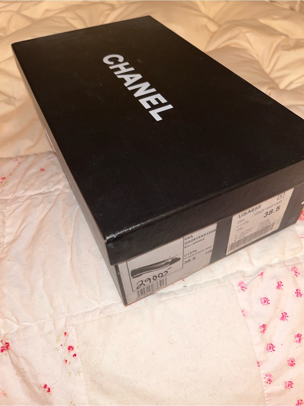 CHANEL 'Ballerines' Rouge et Noir Lambskin Flats - NEVER WORN - Size EU 38.5 - Picture 16 of 16